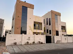 A villa with a price including registration and ownership fees on the main street, ready to move in,
