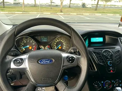 2014 FORD FOCUS 照片 2