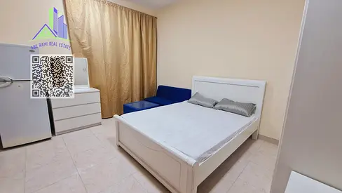 Studio - monthly rent - all inclusive - furnished - clean furniture