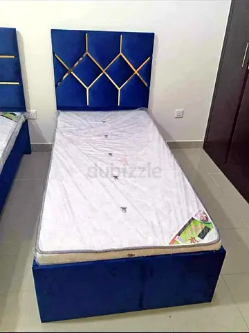Single velvet bed with storage and mattress - blue
