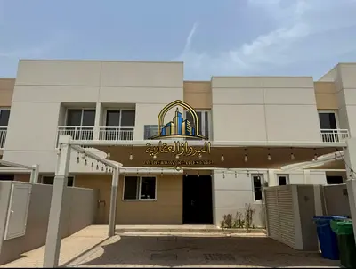 Luxurious 3 bedroom with maid room villa for rent