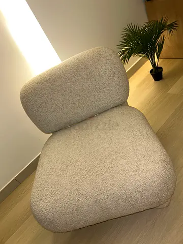 Beige/ivory Bouclé Accent Chair in Good Condition