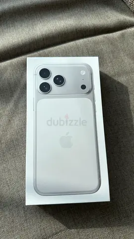 Iphone 17 pro max silver 256 gb - sealed - brand new