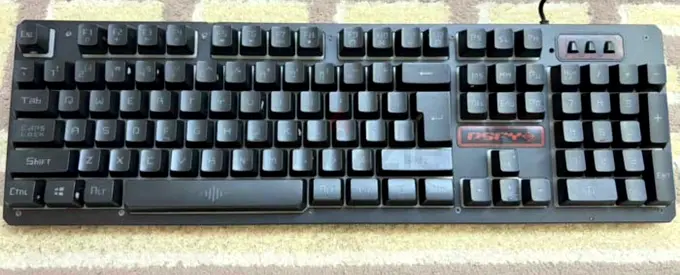 كيبورد قيمنق كبير Large gaming keyboard