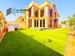 Brand New 5 Bedroom's Luxury Villa with Top end Finishing