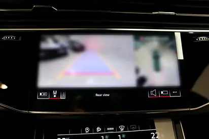 2023 AUDI Q8 thumbnail 12