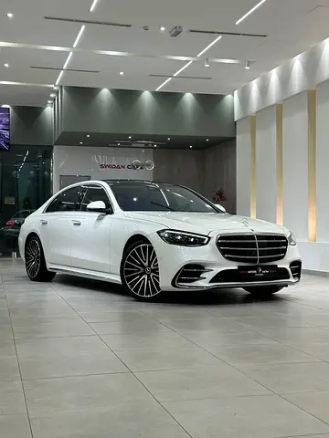 Mercedes S580 4 Matic 4.0L V8,2022 Model, Gcc Specs, Under Dealer Warranty and Contract Service