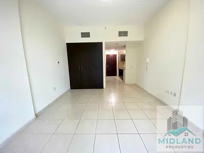 Spacious Unfurnished Studio For Rent in DSC