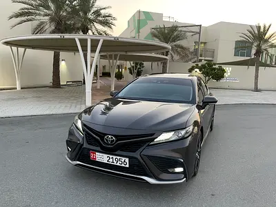 للبيع تويوتا كامري جراند سبورت خليجي فل اوبشن اعلى مواصفات