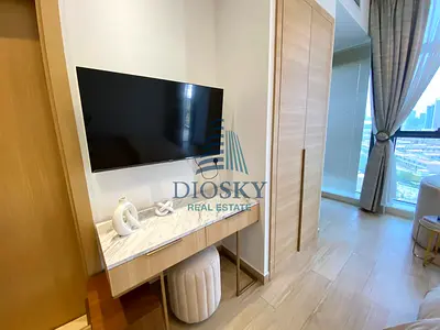 Modern Studio |Fully Furnished| Available August 1