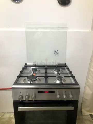Siemens freestanding electric cooker