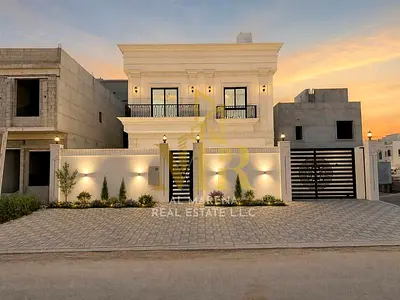 Villa for sale in a prime location with a large setback, including registration and ownership fees, close to all services and public facilities. Vill