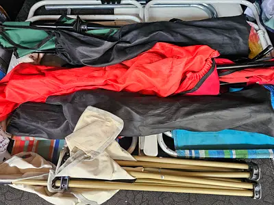 6 Set of used folding beach/portable chairs with carry bags