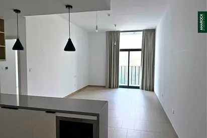 Community View | Kitchen Appliances | Vacant