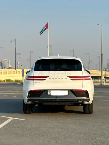 GENESIS GV70 2025 KOREAN SPEC IN PERFECT CONDITION LOW MILAGE | جنيسيس GV70 وارد كوريا 2025 نظيف جدا