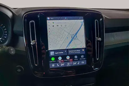 2023 Volvo XC40 — миниатюра 13