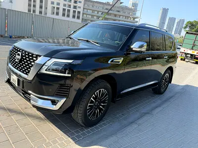 Nissan Patrol LE Platinum City 2023 GCC Specs first owner 10 year PPF warranty