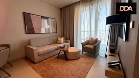 ELEGANT 1BR | HIGH FLOOR | CITY VIEW