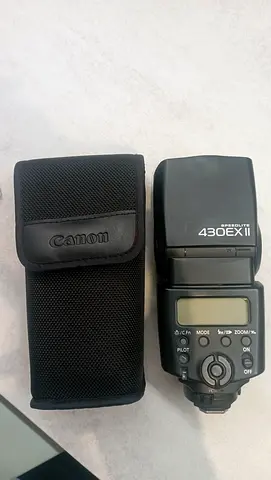 Canon speedlight flash