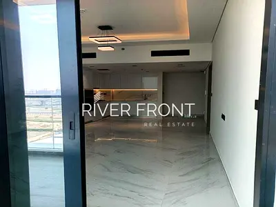 Private Plunge Pool | Ready to Move | Prime Location