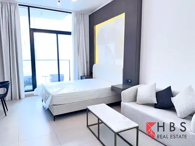 STYLISH SMART HOME | POOL VIEW | FURNISHED STUDIO