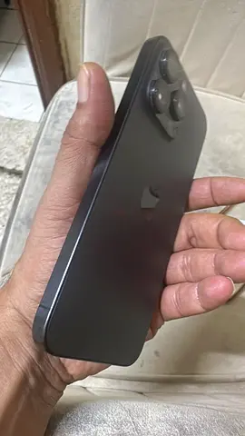 I phone 15 pro max 256gb