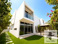 Upgraded 3BR Villa | Bright Interiors | End Unit
