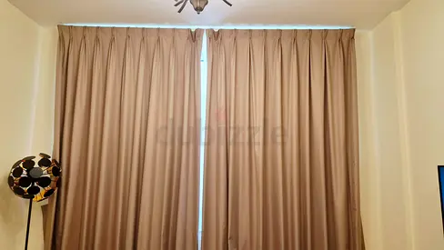 Brand new Customized 4 beige curtains for sale aed 800