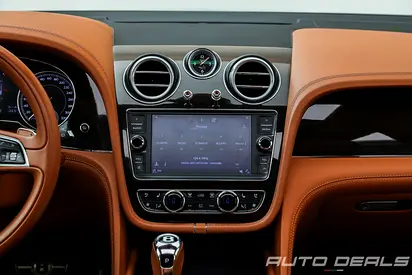 2018 Bentley BENTAYGA 照片 14