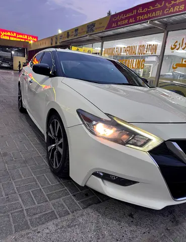 2017 Nissan MAXIMA 照片 1
