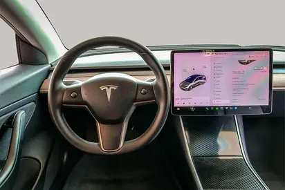 2020 Tesla MODEL 3 — фото 10