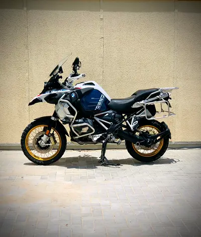 BMW R1250GSA Trophy 2023 GCC !!