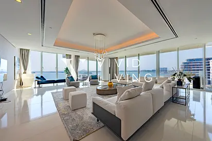 Penthouse | Panoramic Views | Vacant