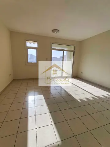 CHINA CLUSTER STUDIO FOR RENT | NEAR BUS STOP | FAMILY ONLY