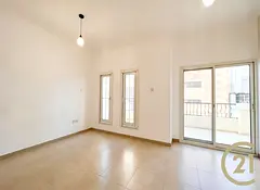 Modern | Large Layout | Vacant