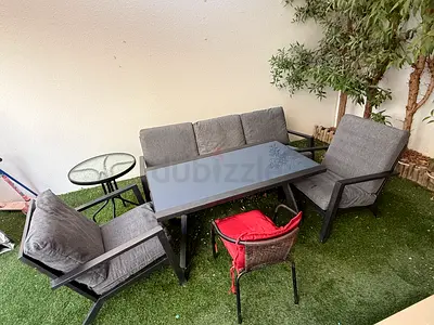Outdoor 4-Seater Patio Sofa Set with Glass Table — Grey Cushions