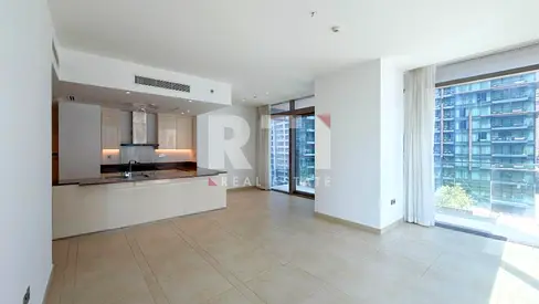 Corner Unit | Low Floor | Large Layout