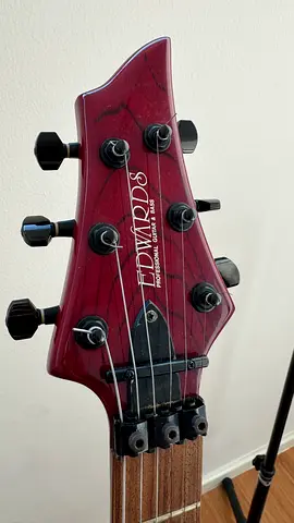 ESP Edwards Electric Guitar w/ Case and Stand (High Quality - Made for Japanese Domestic Market)