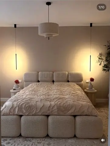 Modern upholstered platform costmize bed with padded headboard - cream