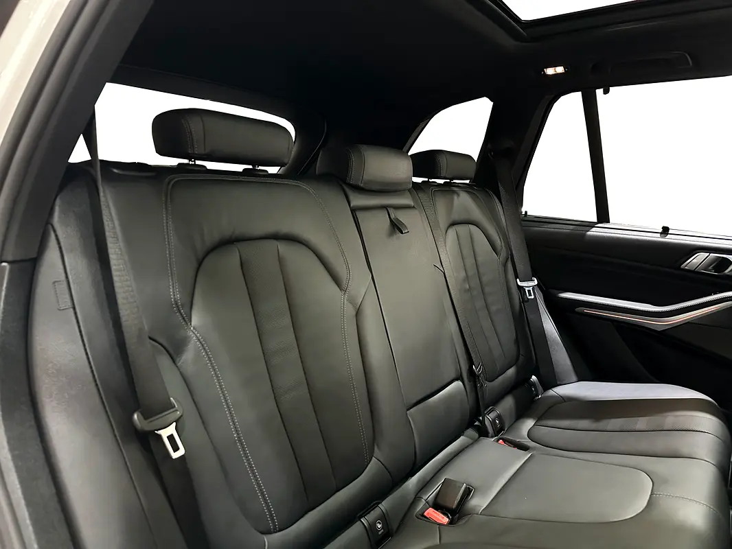BMW X5 2023