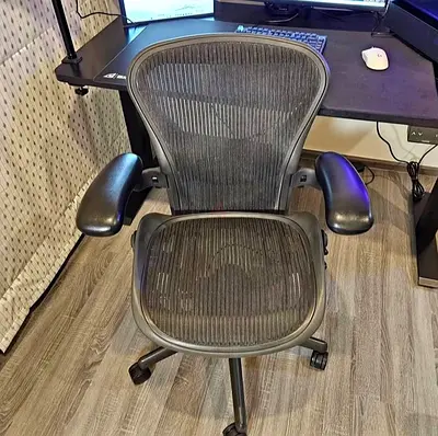Herman Miller Aeron chair for selling.good condition only little use