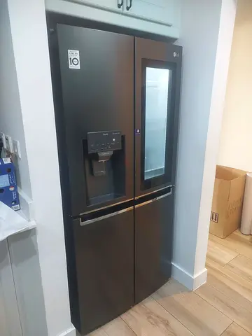 LG Instaview Fridge Freezer