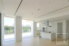 Vacant | Huge Apartment | Corner Unit