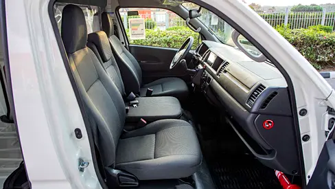 2026 Toyota HIACE 缩略图 16