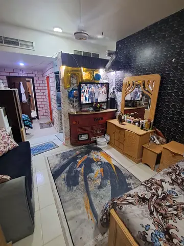 أجمل استوديو مفروش فرش فندقي للإيجار الشهري أمام نيستو الخان شامل الفواتير