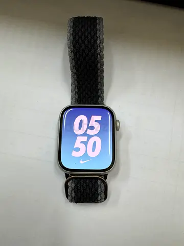 Apple Watch Series 8 (GPS - Silver) [Negotiable]