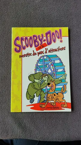 Scooby-Doo! Monster Amusement Park (French Childrens Book)