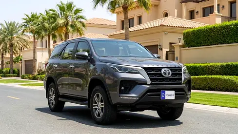AED 1,505/m | 0 DP | Free 3 Months Warranty | Service History | 30 Day Return | TOYOTA FORTUNER 2024