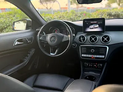 صورة 11 لـ 2020 Mercedes-BENZ GLA