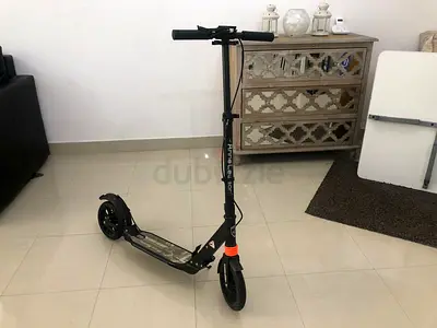 (Non Electric) Urban Scooter with Dual Suspension  Disc Brake (Slight Damage)